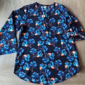 100% polyester blouse